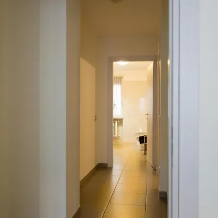 Melibi - Re Lear Konukevi