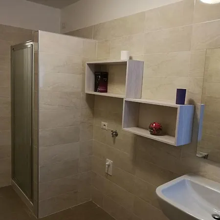 Melibi Guest house *